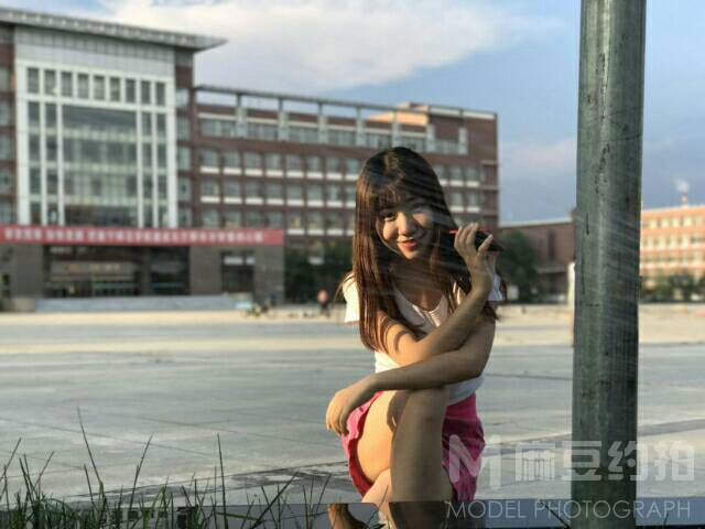 校园模特