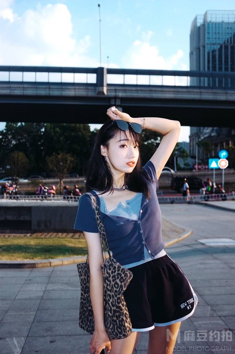 校园模特