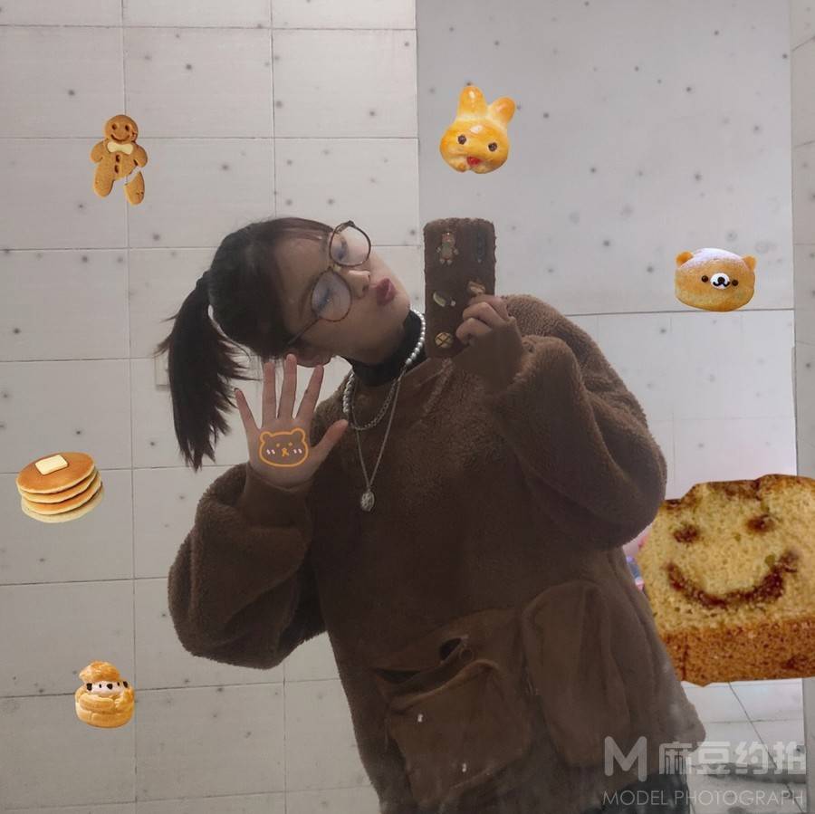 校园模特