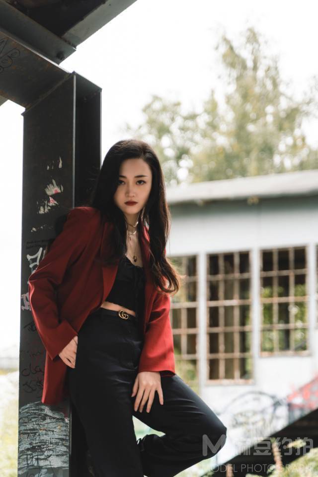 暗黑模特