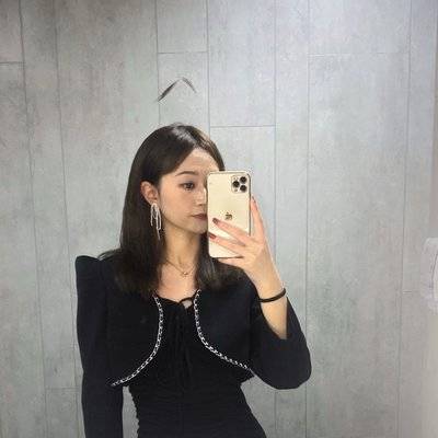 黑白模特