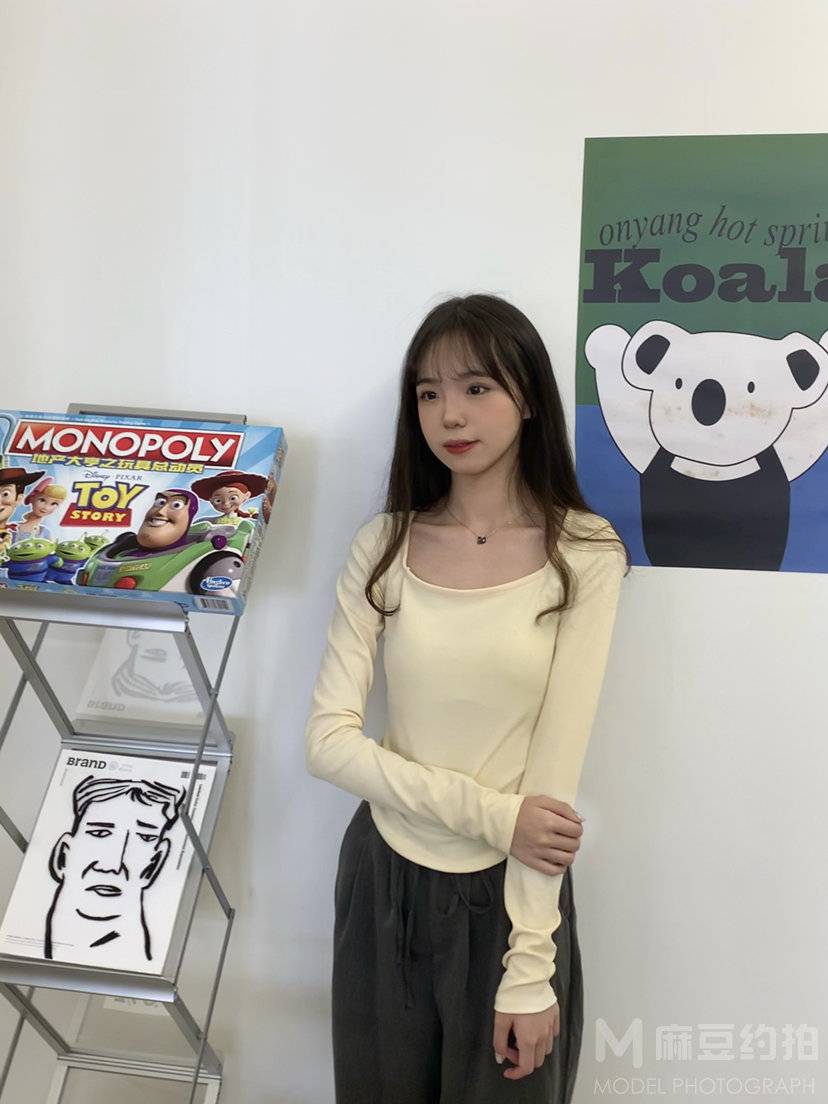 清新模特