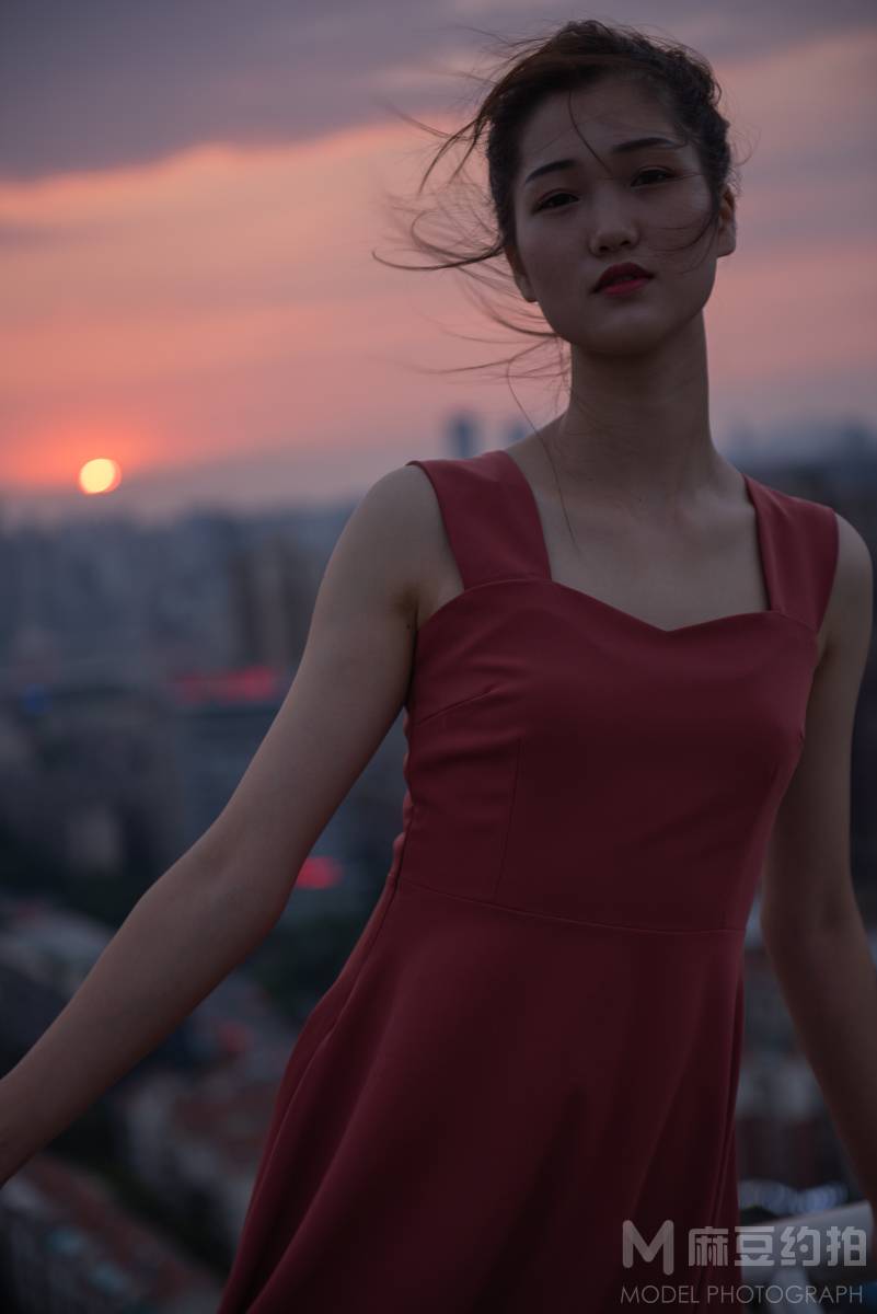 夜景模特