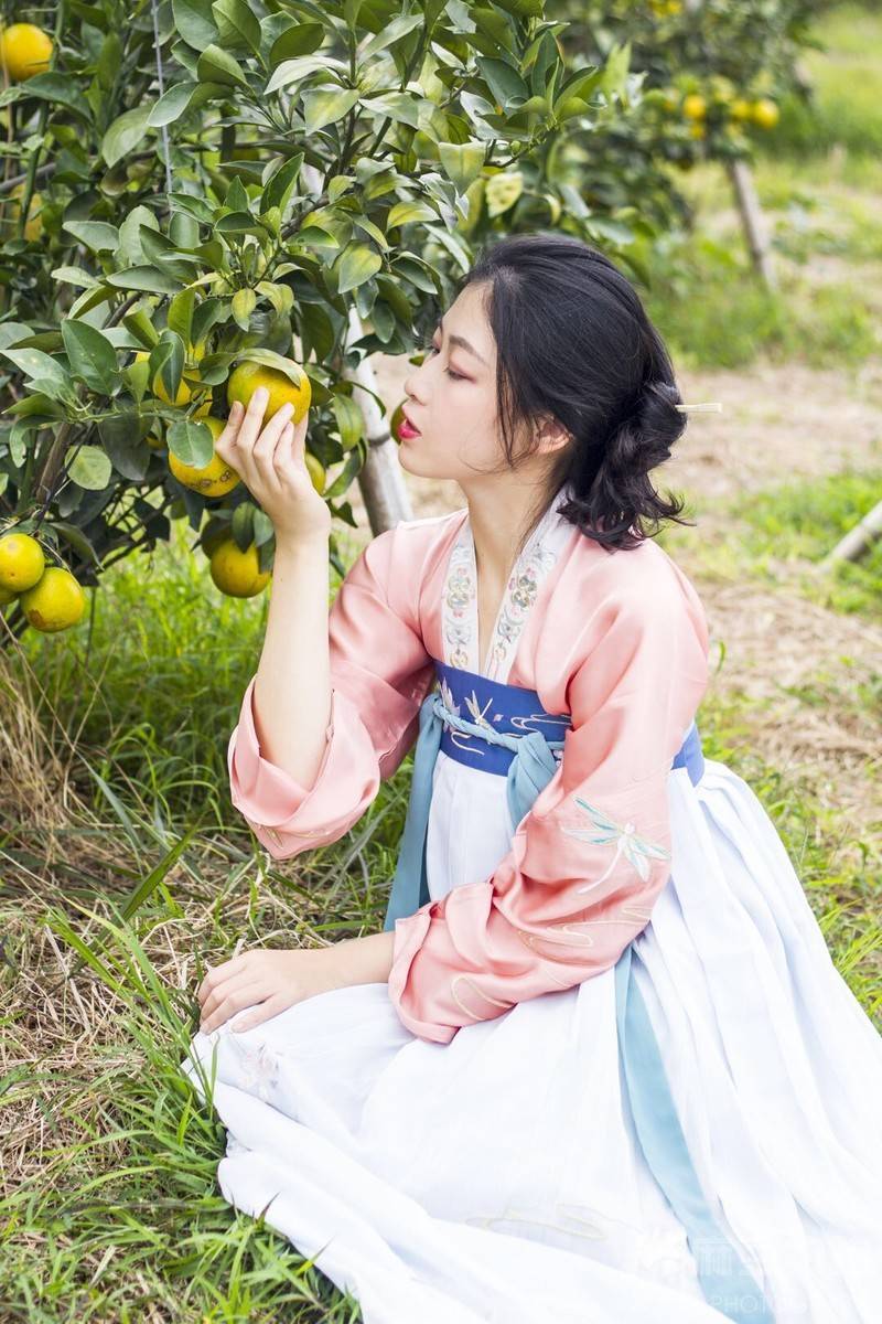 汉服模特