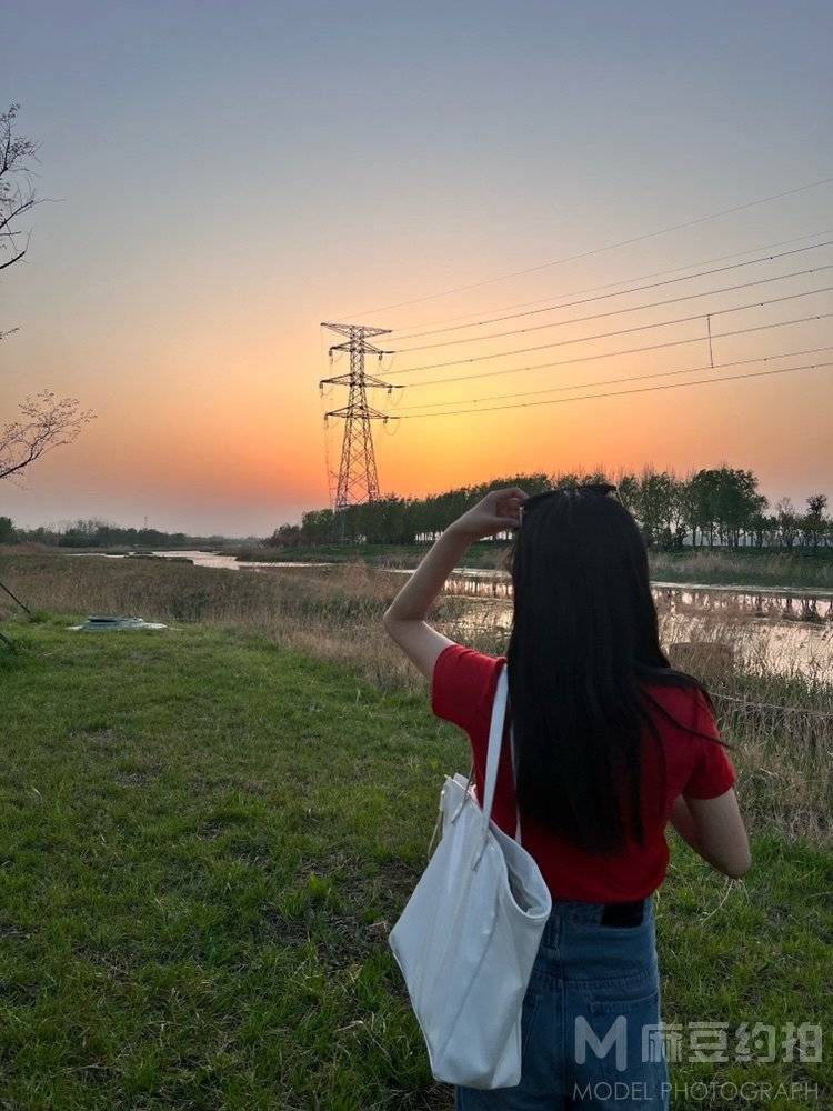 夜景模特