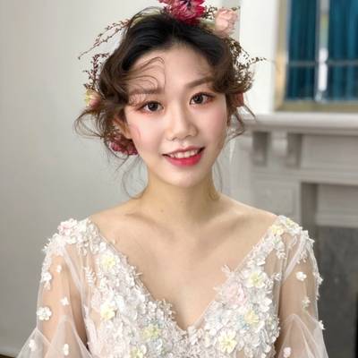 妆容模特