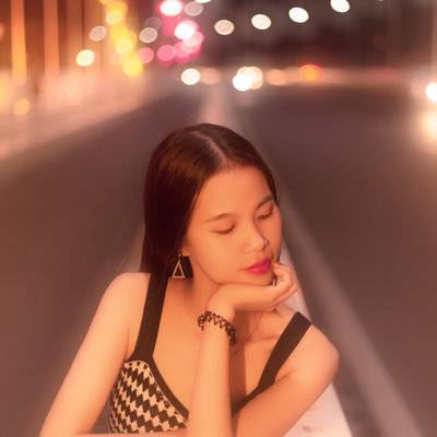 夜景模特
