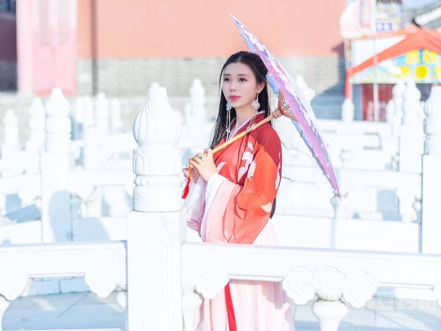 汉服模特
