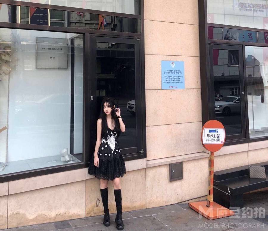 暗黑模特