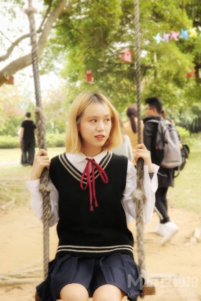 校园模特