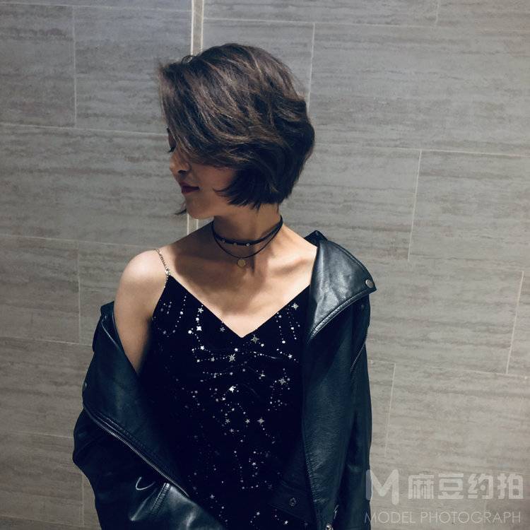 时尚模特
