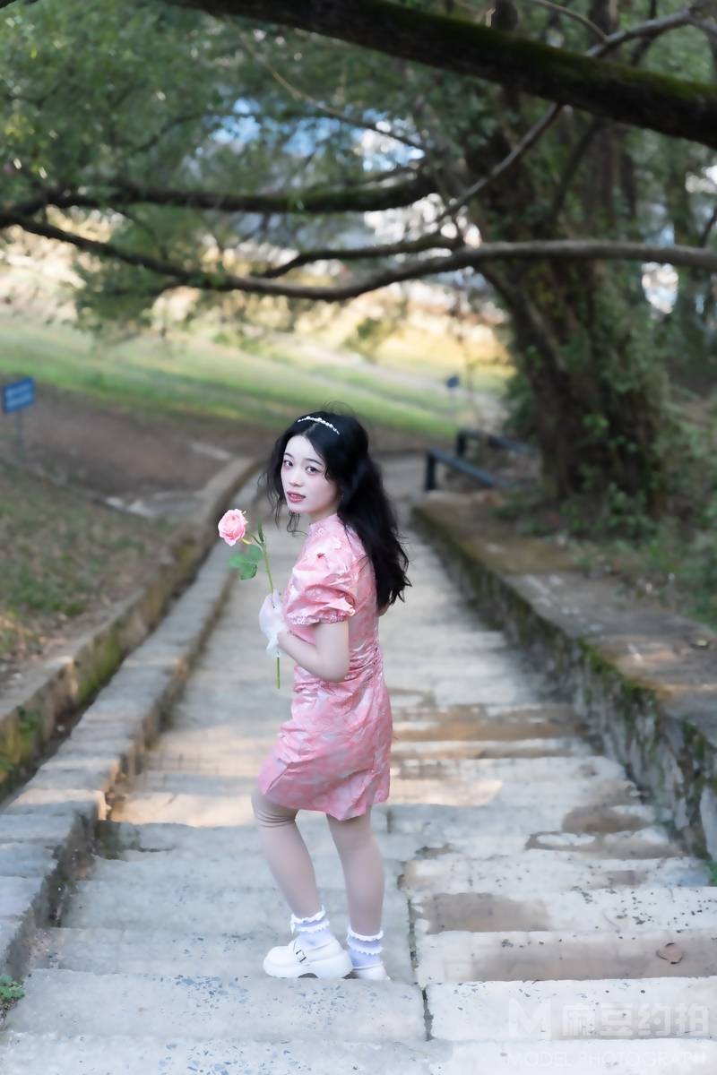 清新模特