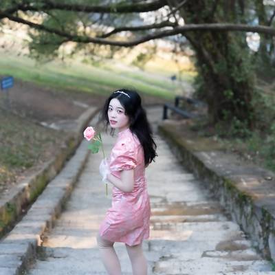 清新模特