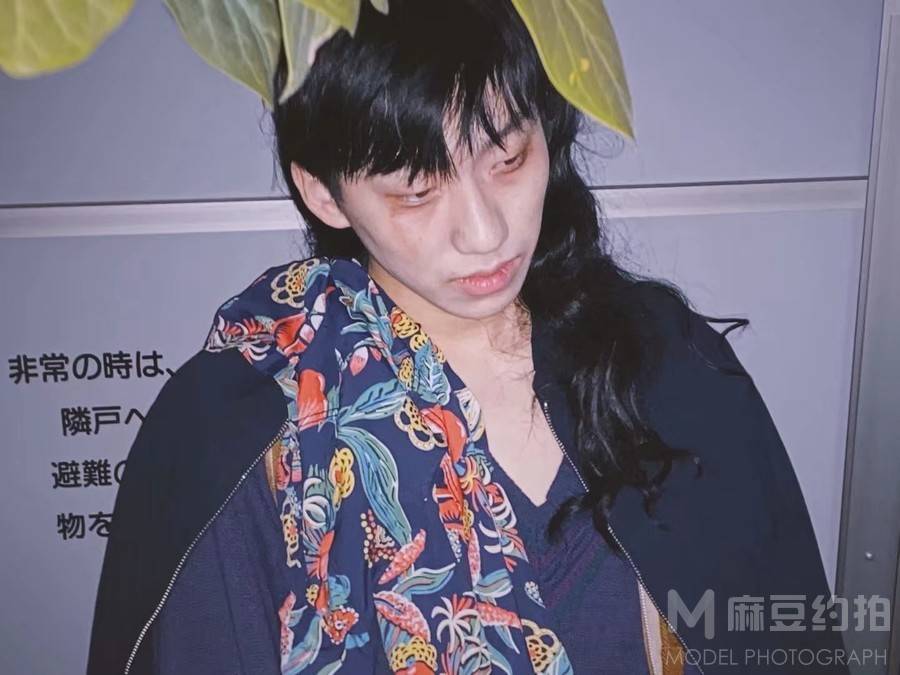 胶片模特