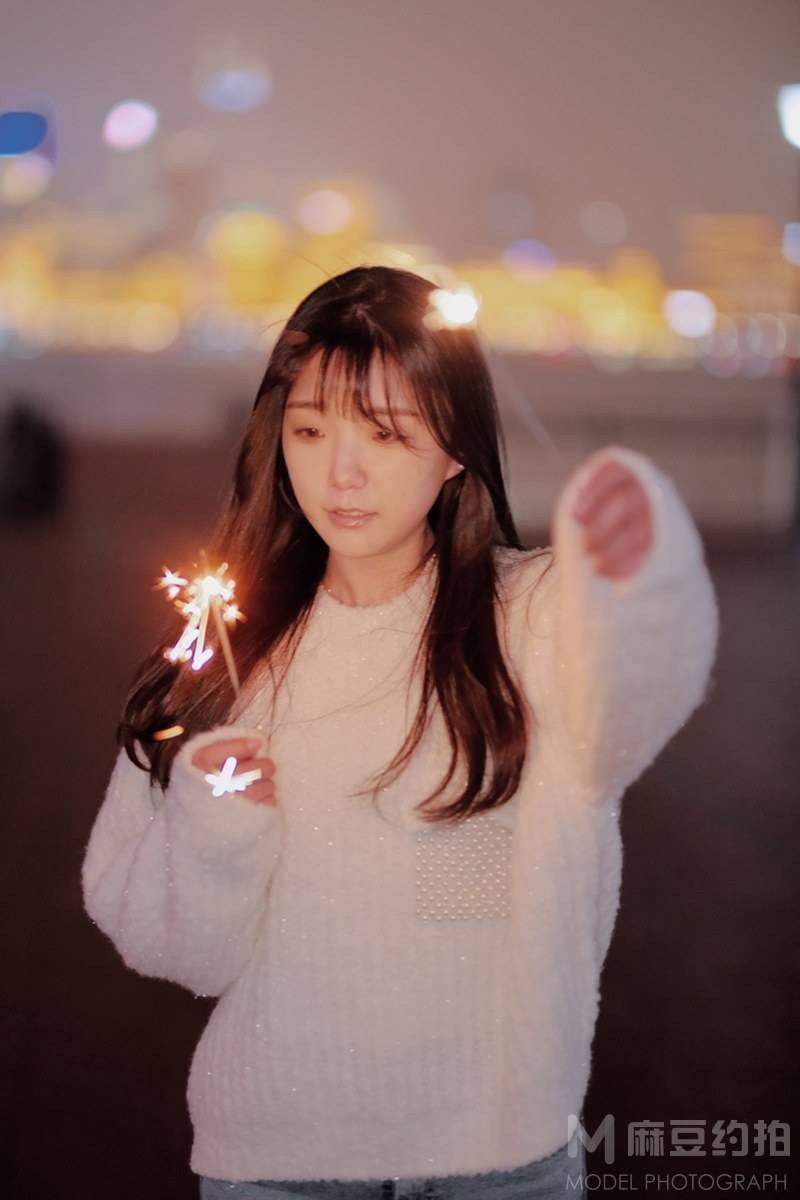 夜景模特