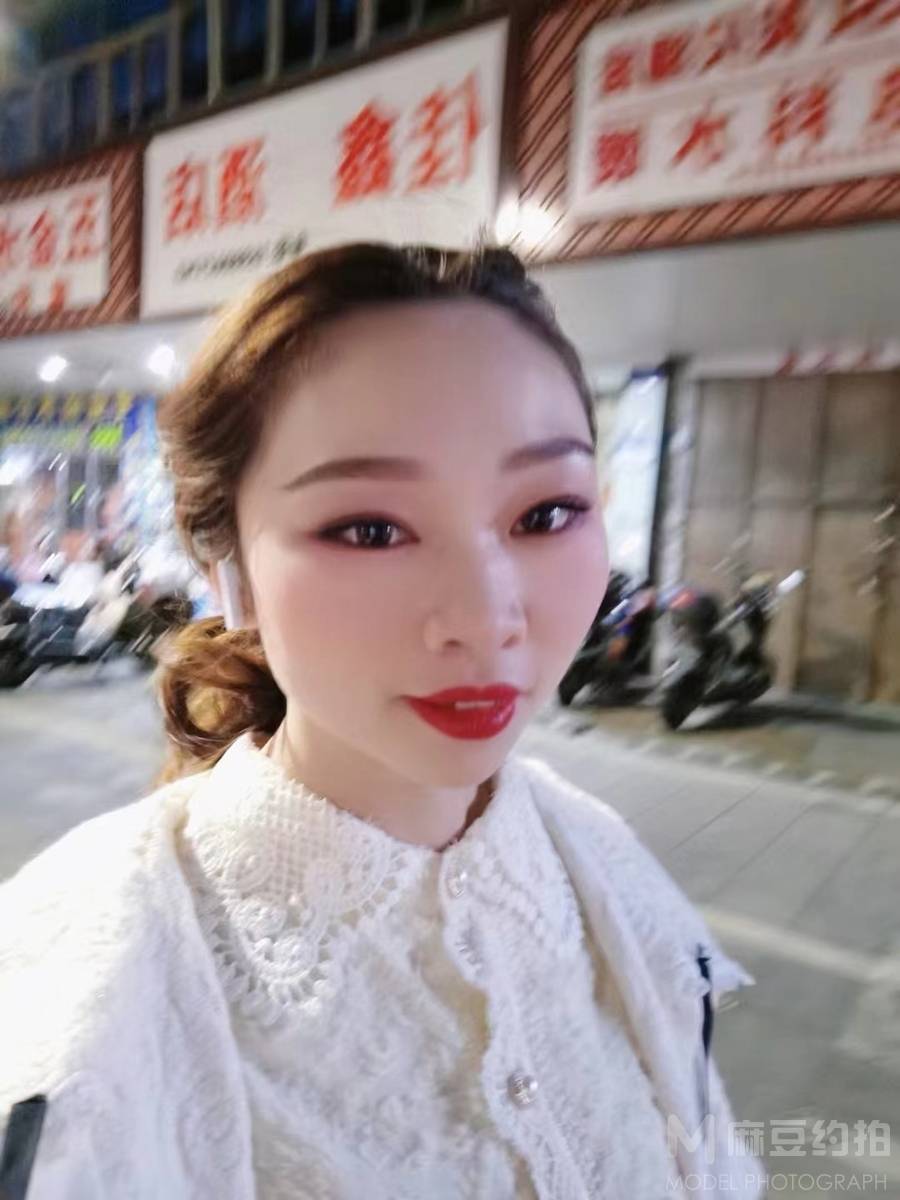 民国模特