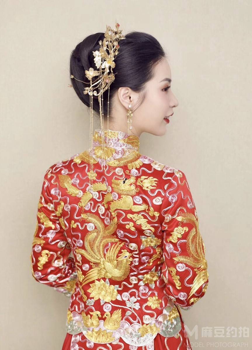 妆容模特