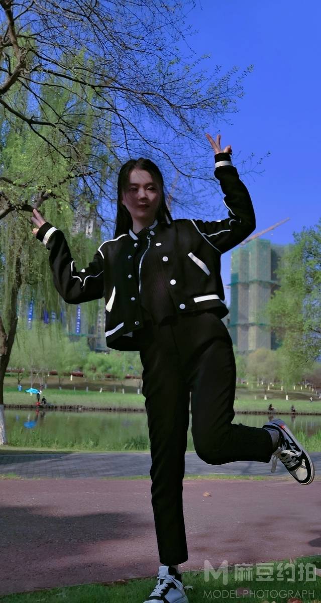 清新模特