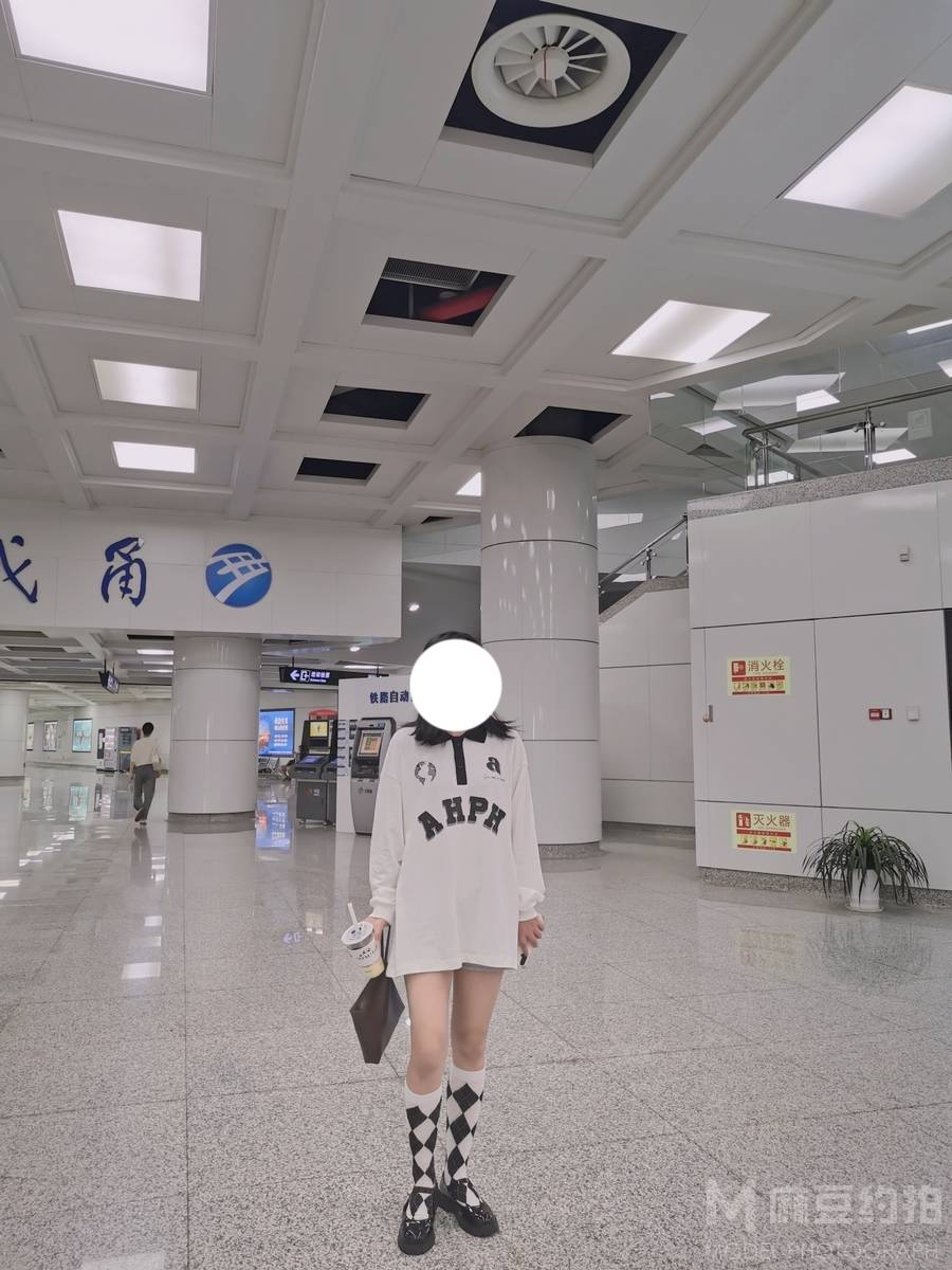 商务模特