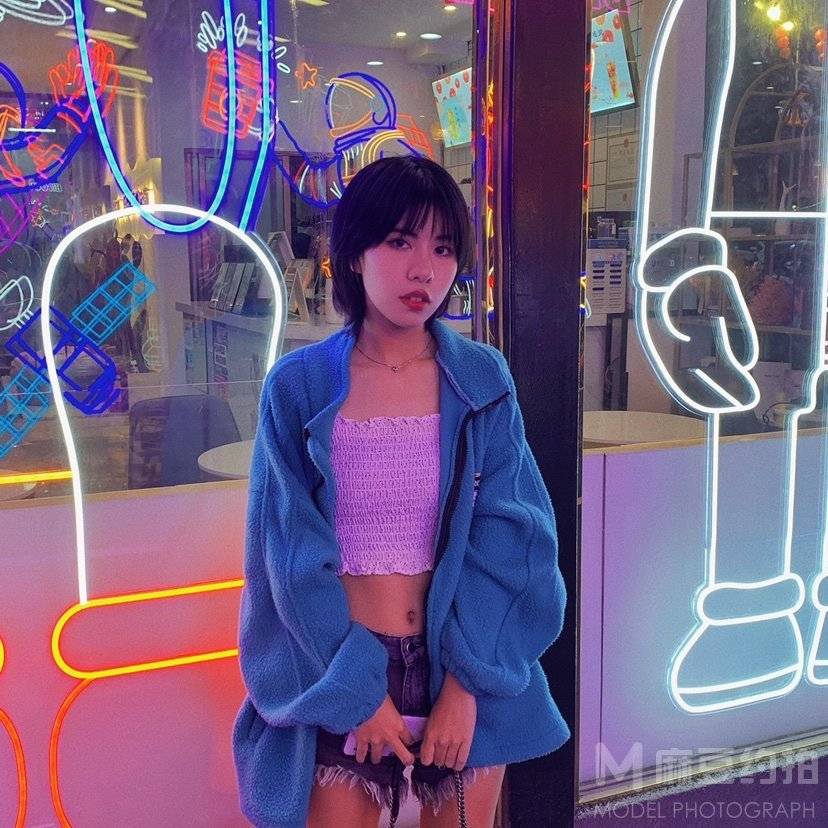 妆容模特