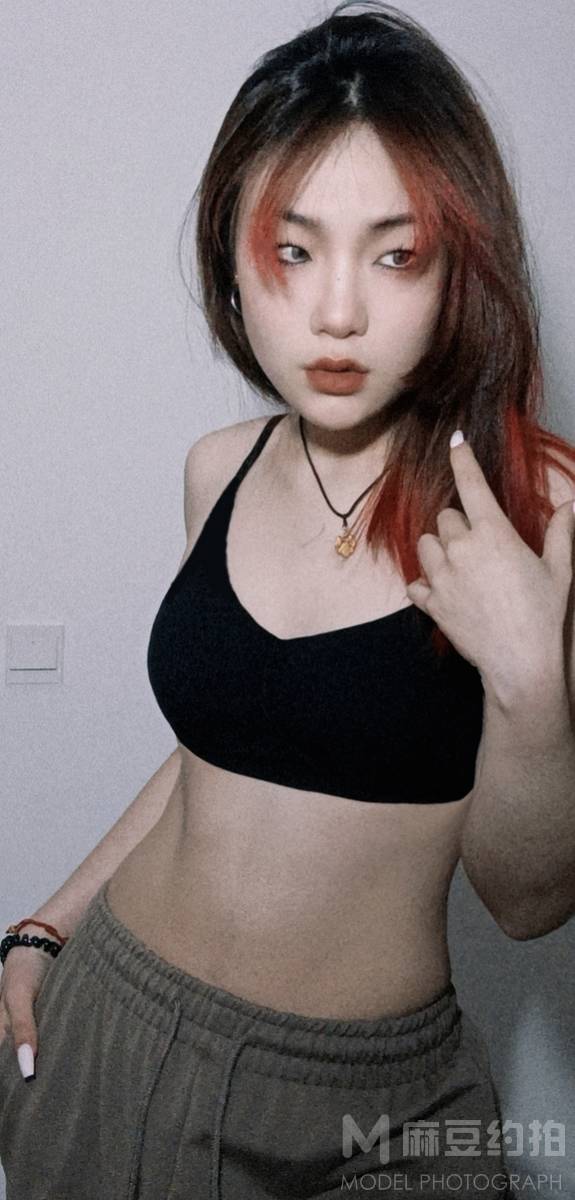 胶片模特