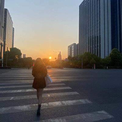 黑白模特