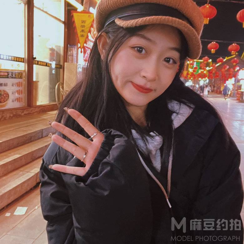 胶片模特