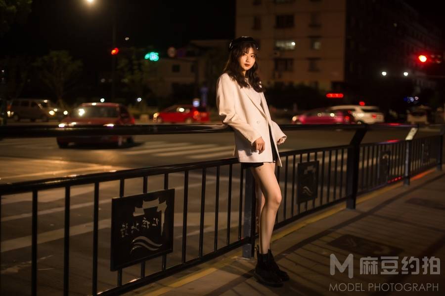 夜景模特
