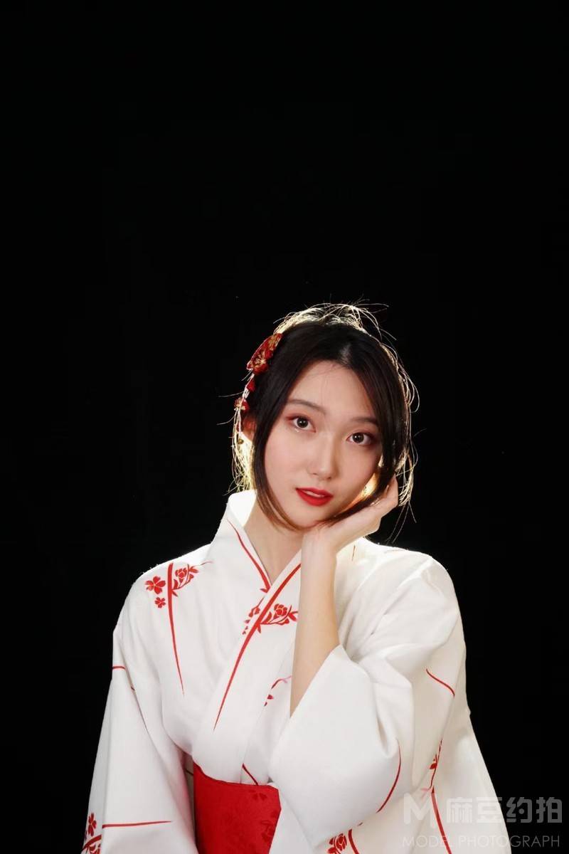 和服模特