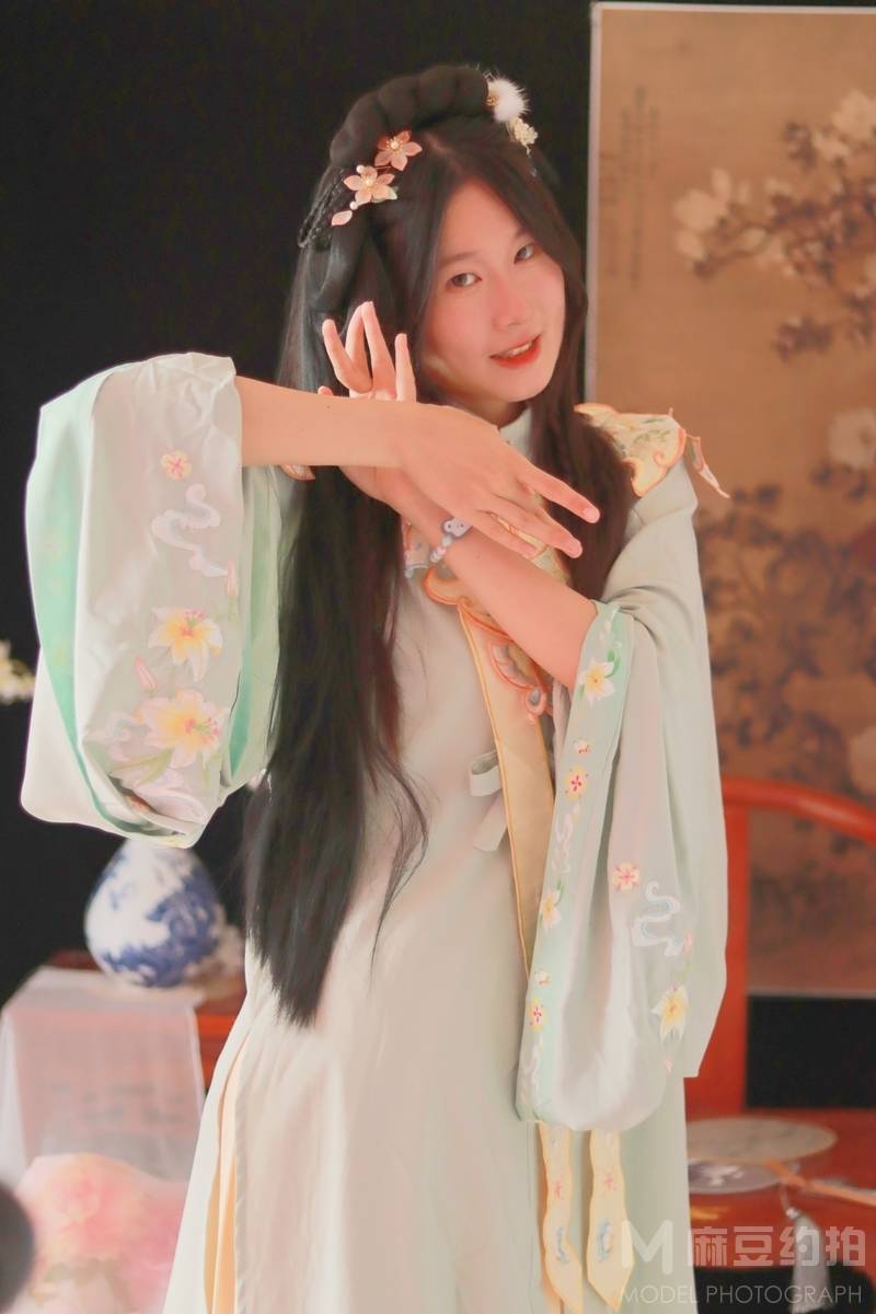 古风模特