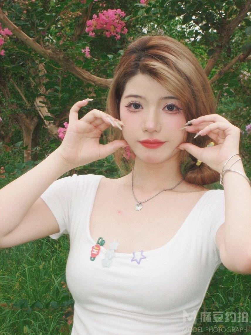 胶片模特
