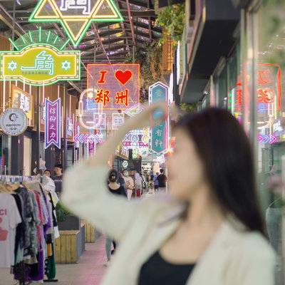夜景模特