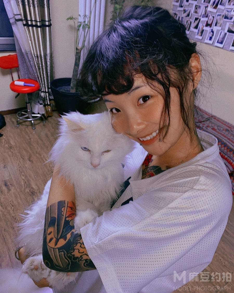暗黑模特