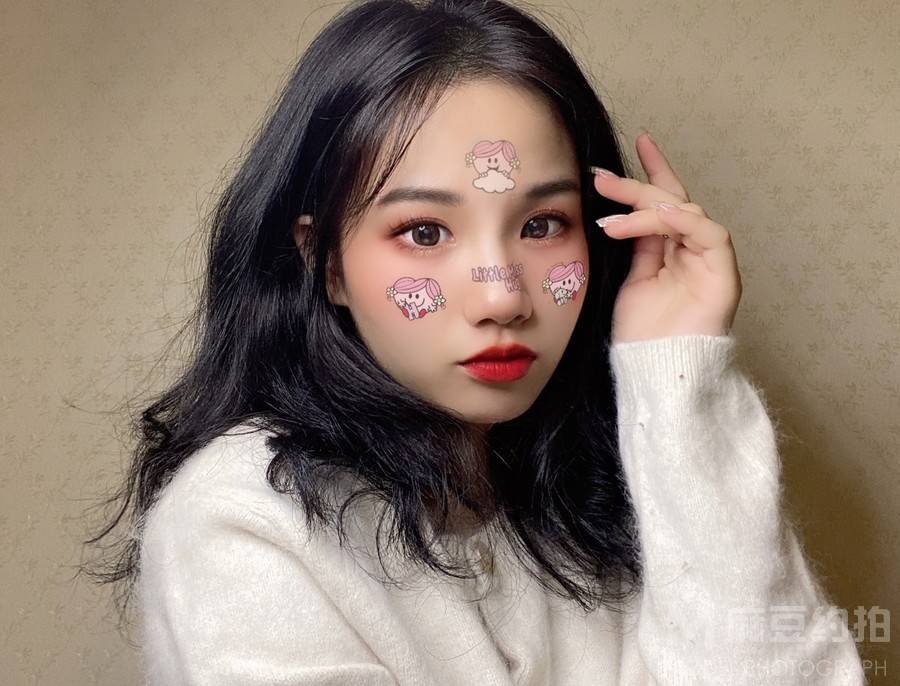 妆容模特