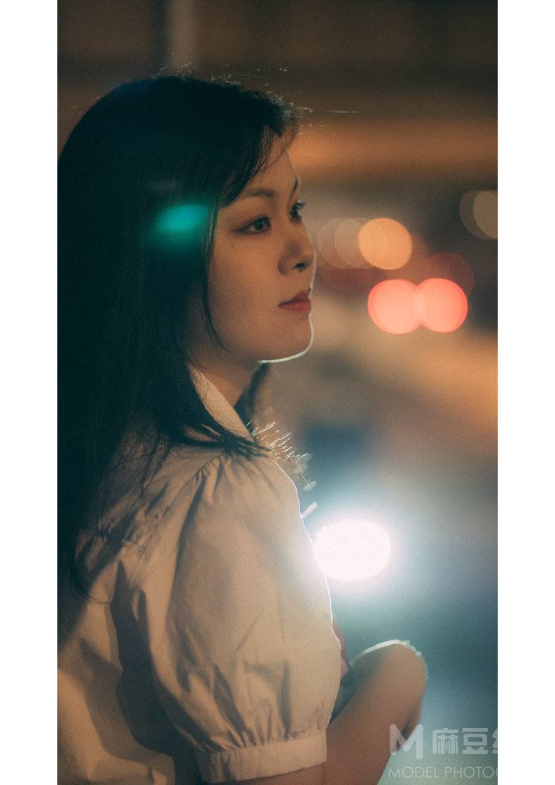 夜景模特