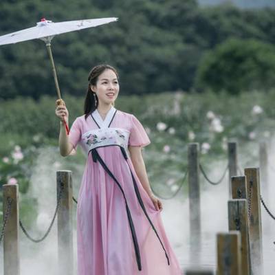 汉服模特