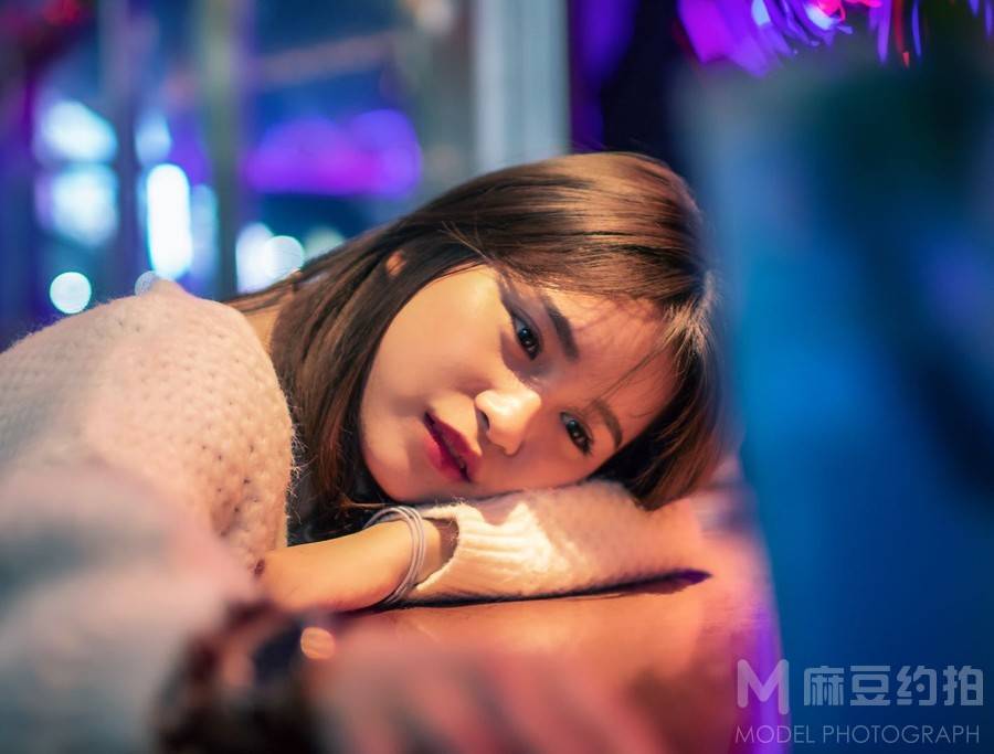 夜景模特