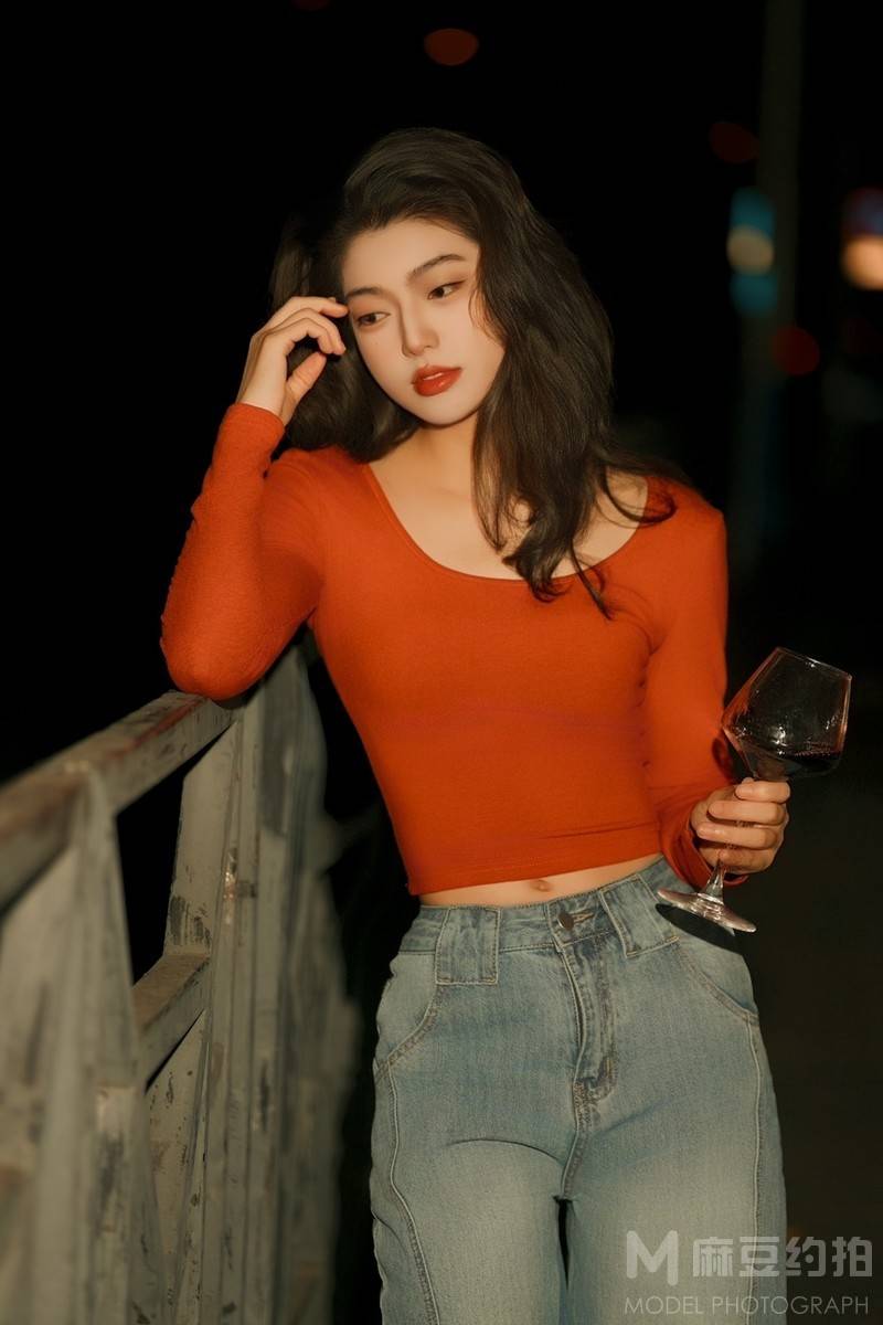 夜景模特