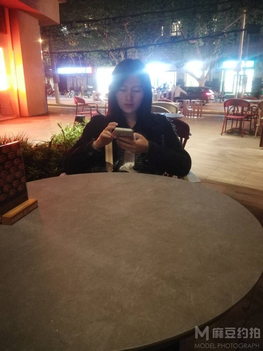 清新模特