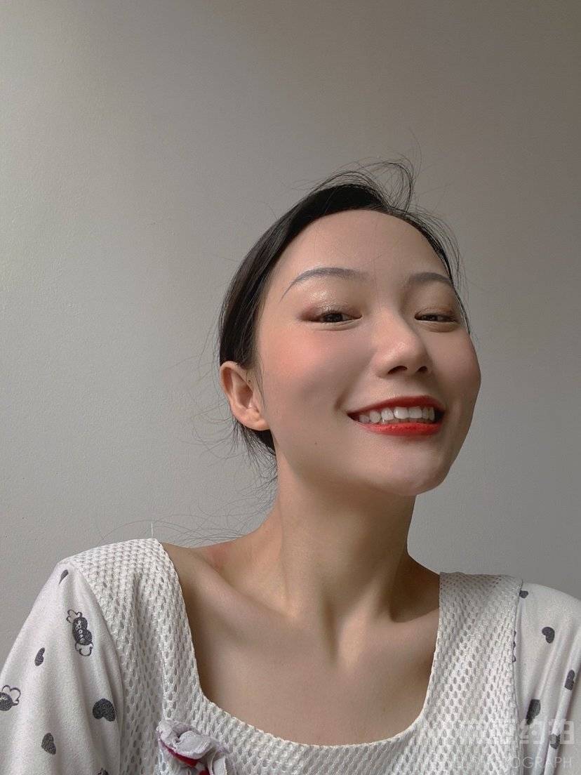 黑白模特