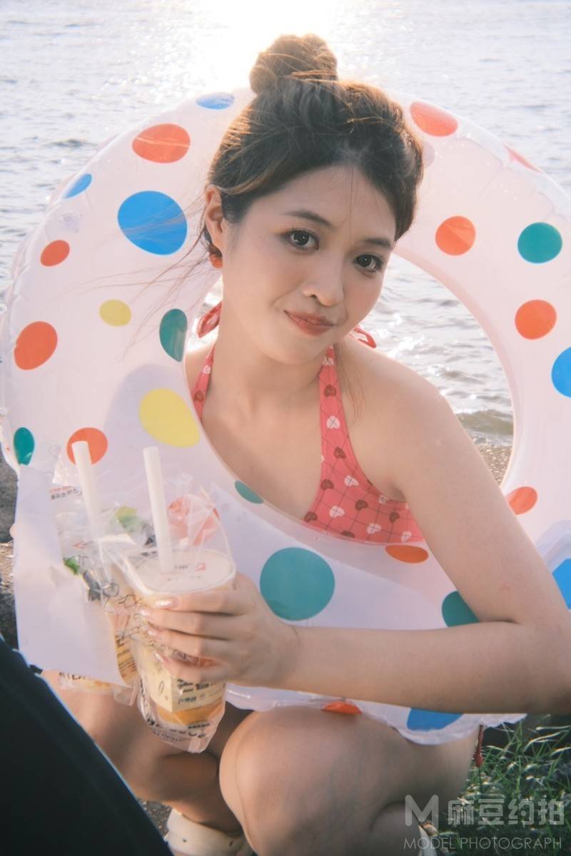 胶片模特
