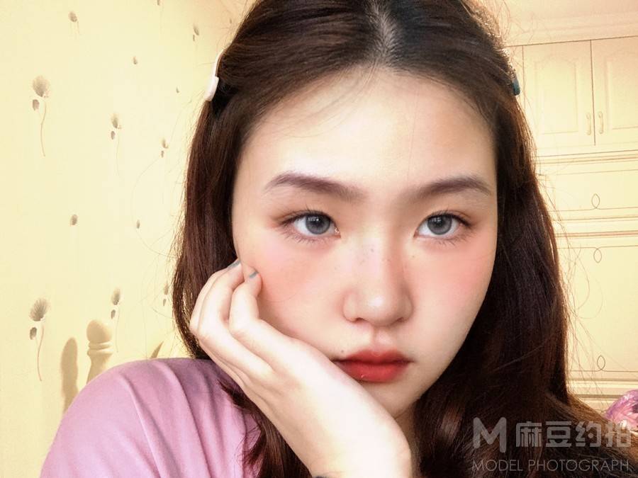 胶片模特