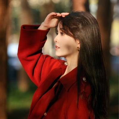 宝丽来模特