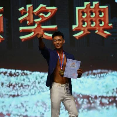 时尚模特