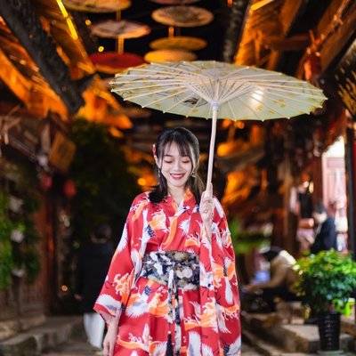 汉服模特