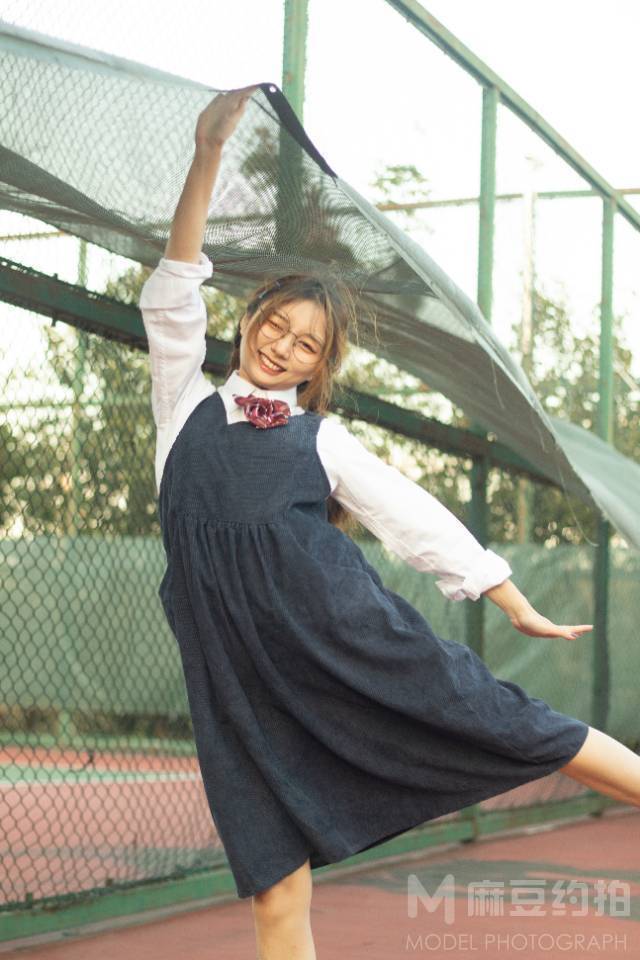 校园模特