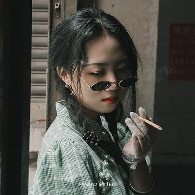 胶片模特