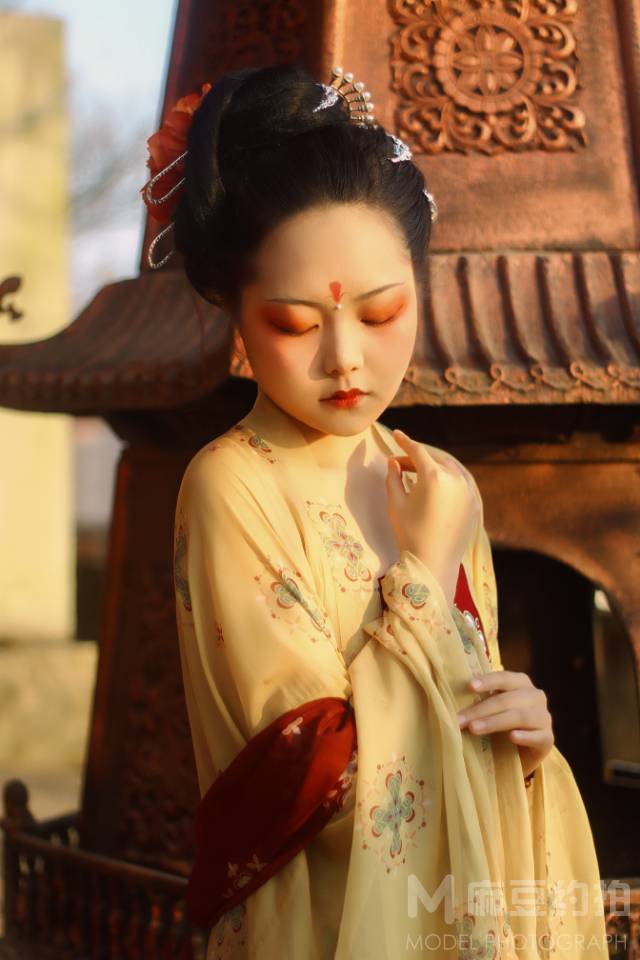 民国模特