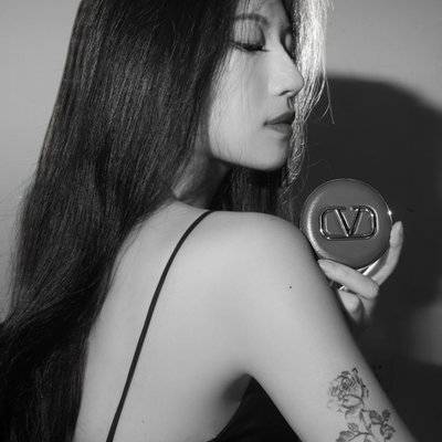 黑白模特