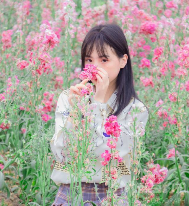 校园模特